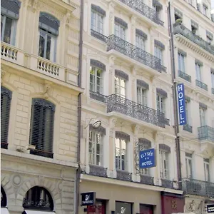 Elysee ** Lyon