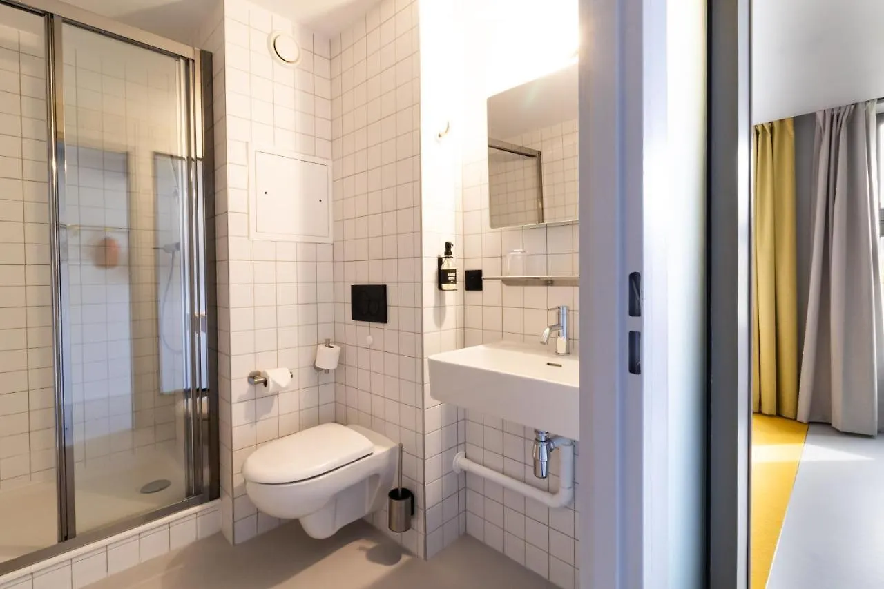 Albergue Pilo Lyon Francia